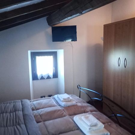 Hotel Locanda Dei Fienili Del Campiaro à Grizzana Extérieur photo