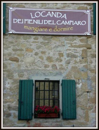 Hotel Locanda Dei Fienili Del Campiaro à Grizzana Extérieur photo